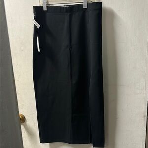 Chic Black Pencil Skirt